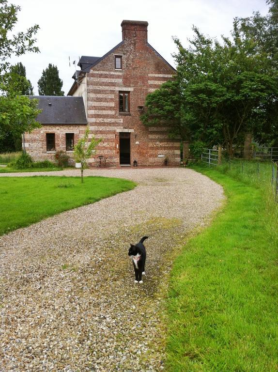 Le Petit Manoir De La Vernelle Bed and Breakfast Fourmetot Eksteriør billede